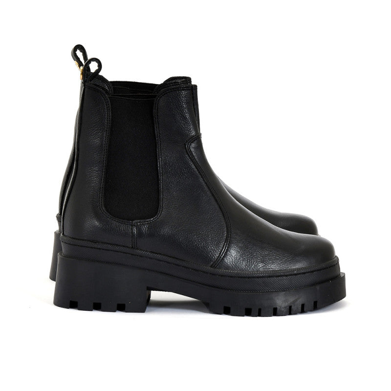 BARCELONA BLACK