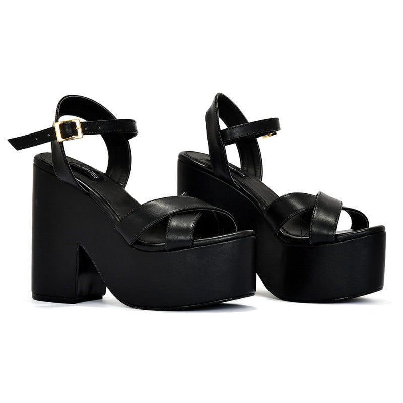 Danna Classic Black